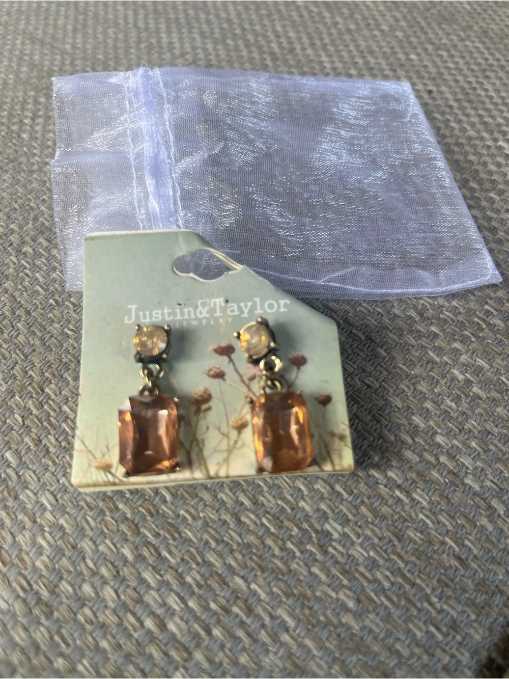 NWT Justin & Taylor Amber Drop Earrings